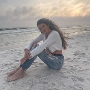 Meet your Posher, Kiley